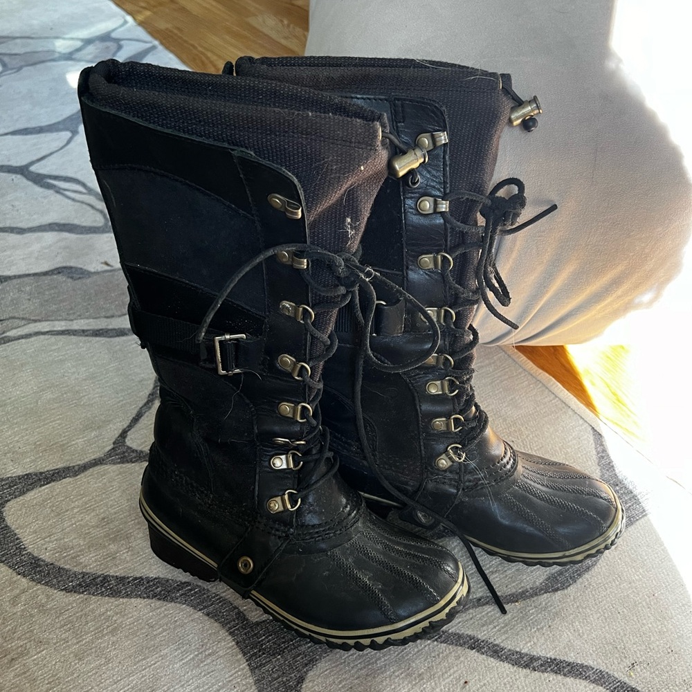 Sorel Waterproof Boots sz 6